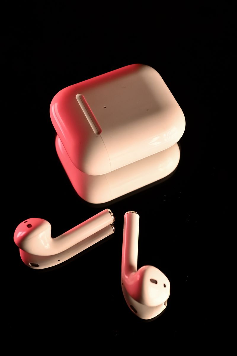 How to Clean Your Headphones Without Damaging Them