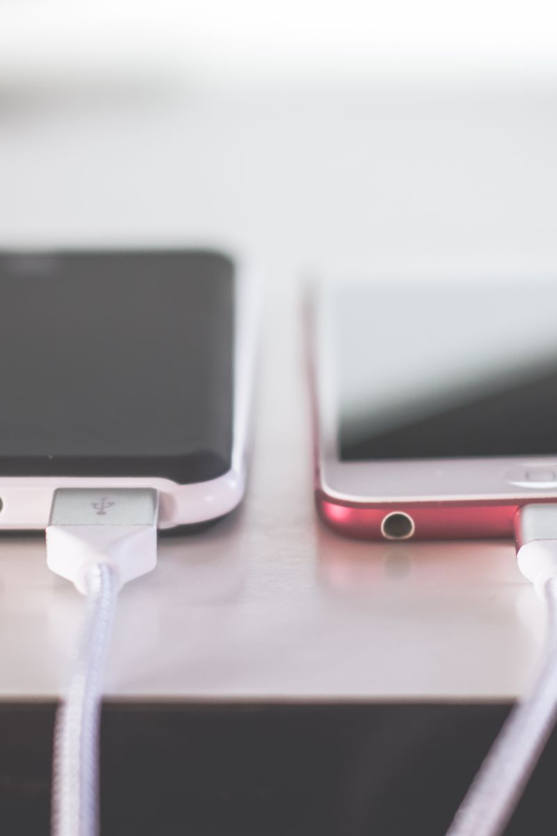 Best Fast Chargers for iPhone