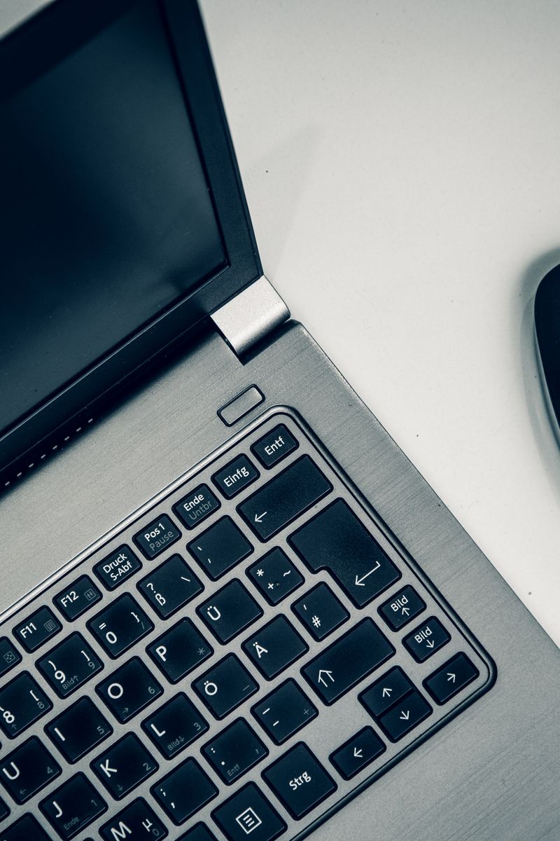Best Ergonomic Mice for Wrist Pain