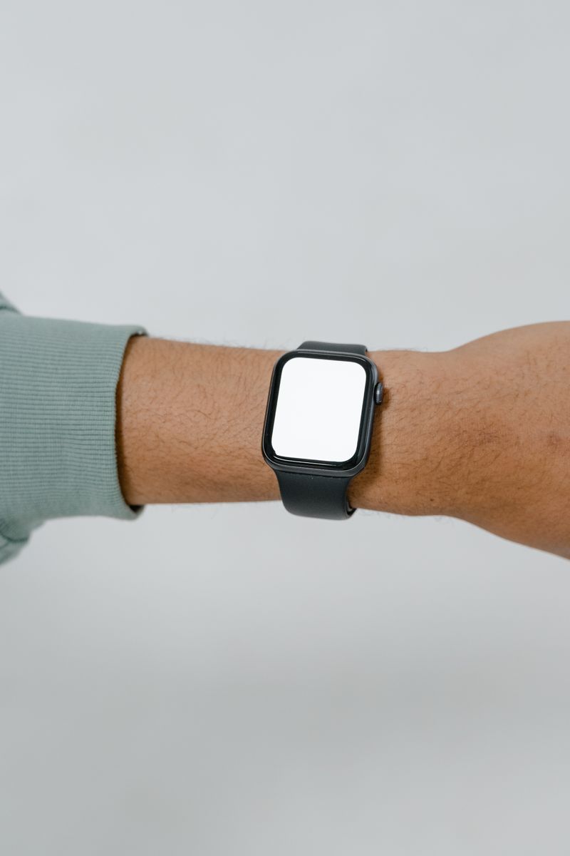 Smartwatch Buying Guide: What Actually Matters