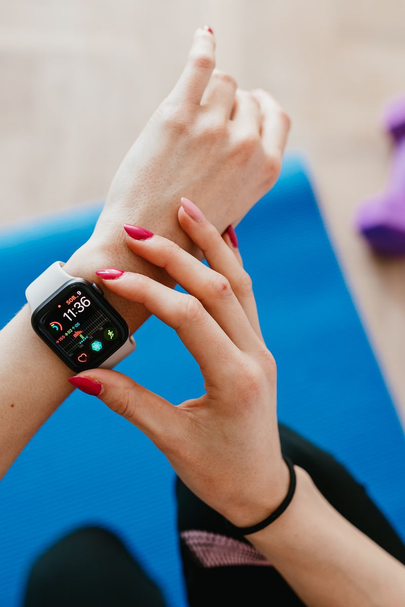 Best Fitness Trackers for Swimming